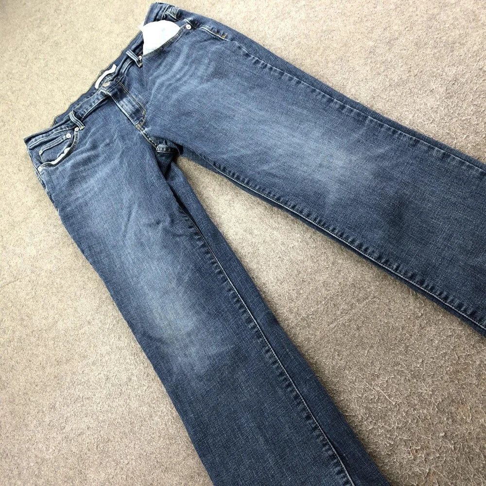 Levis levis 505